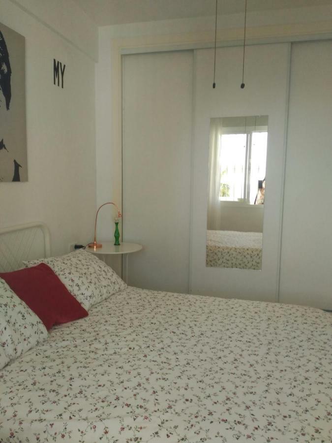Apartamento Sol-Azul Apartment Malaga Bagian luar foto